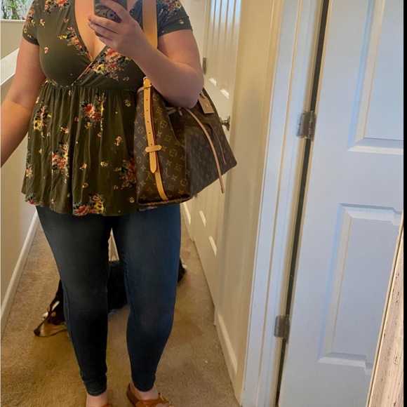 Large leather bag Louis Vuitton Style - Picture 9 of 9